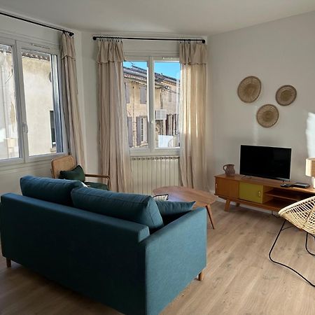 Charmant Appartement 3 Chambres Et Terrasse Eyragues Eksteriør billede